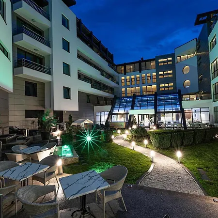 Hotel Persenk Devin