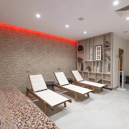 Persenk 5* ديفين