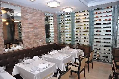 Persenk מלון דבין